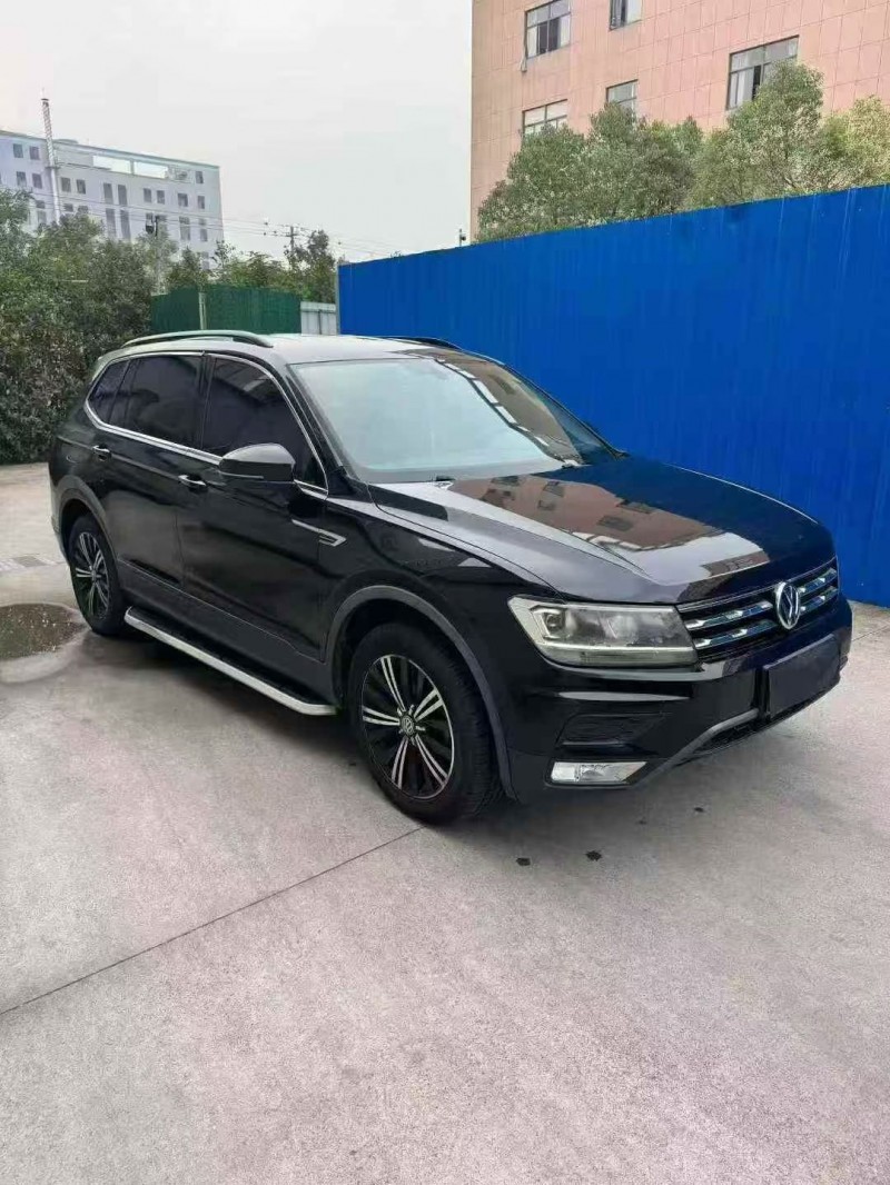 衢州19年大众途观3