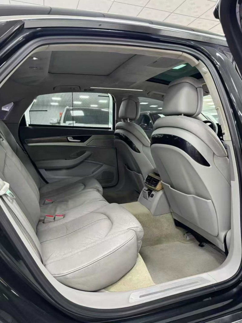 廊坊11年奥迪A8L3