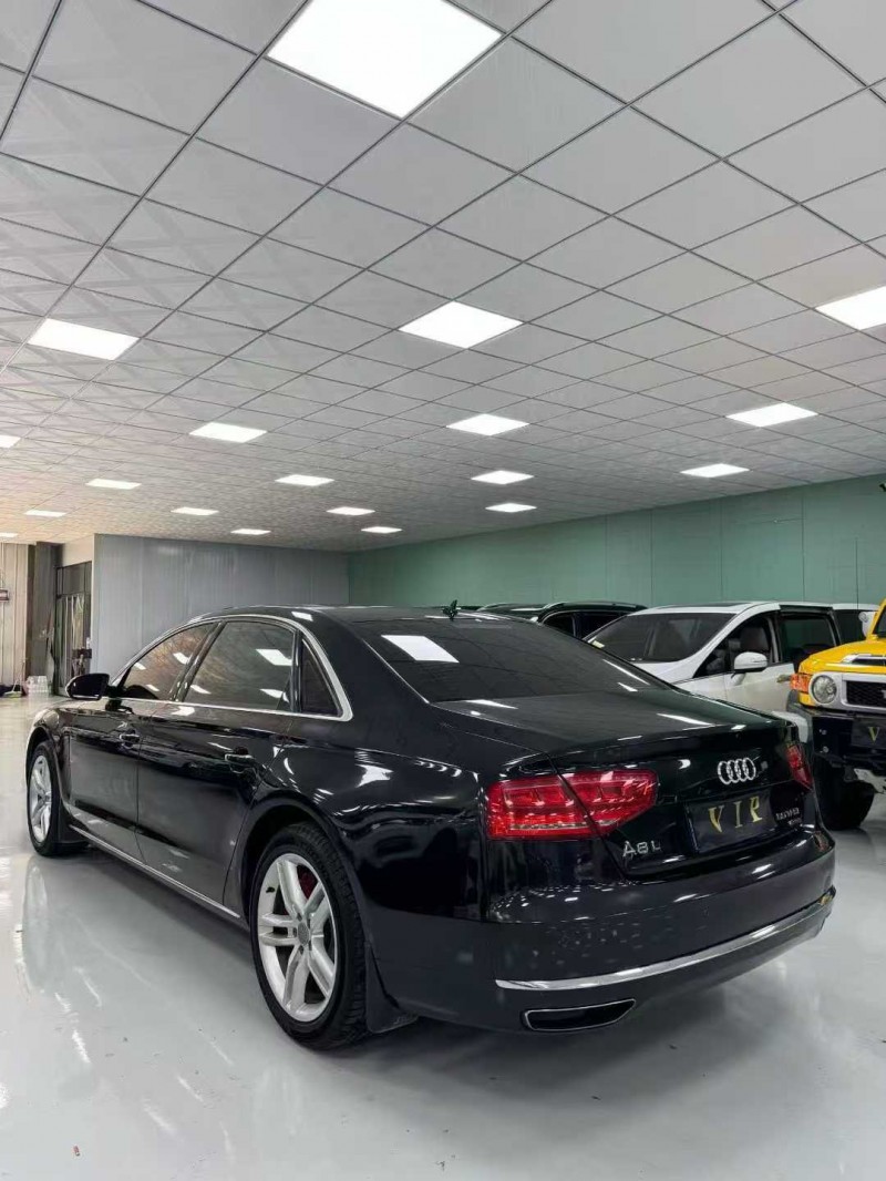 廊坊11年奥迪A8L5