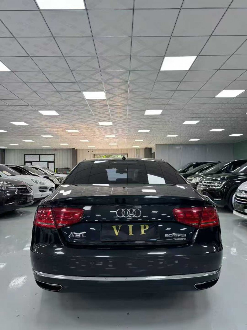 廊坊11年奥迪A8L9