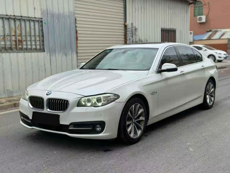 福州17年宝马5系3