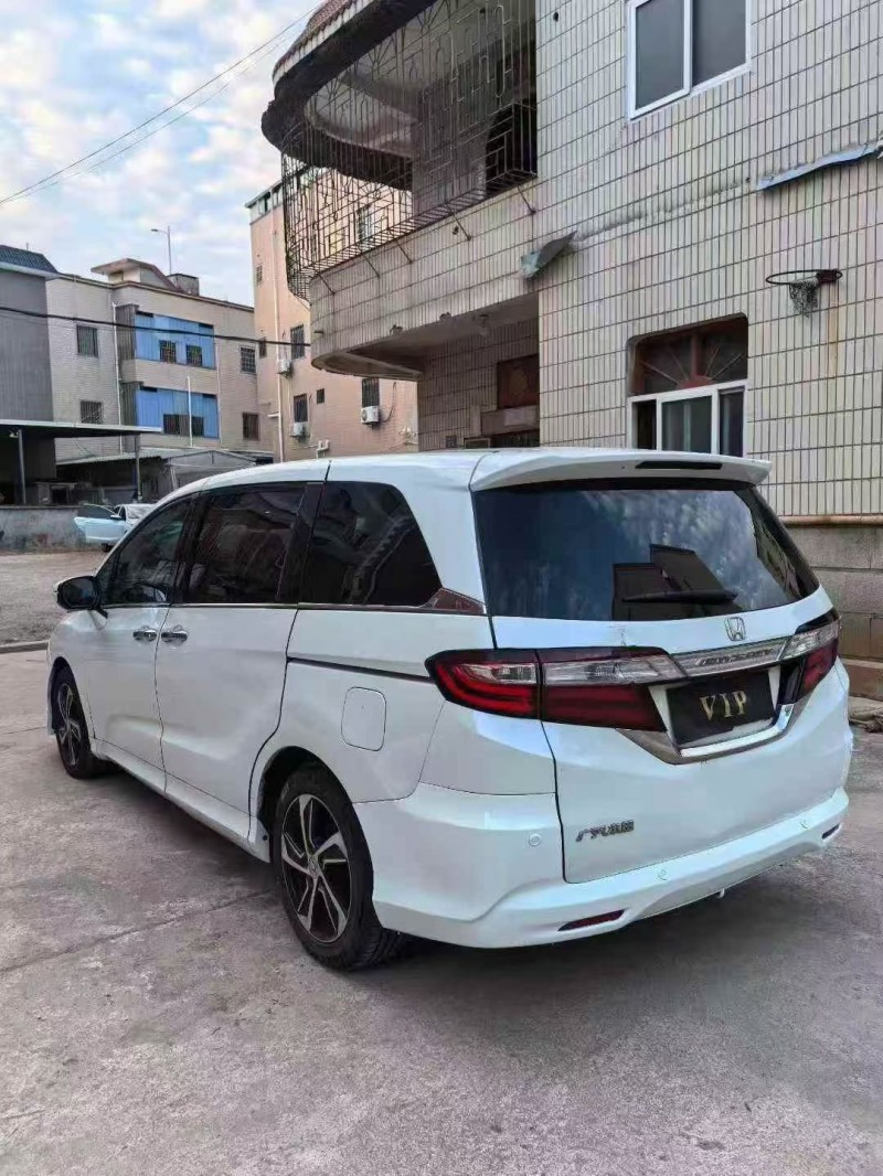 福州15年本田奥德赛8