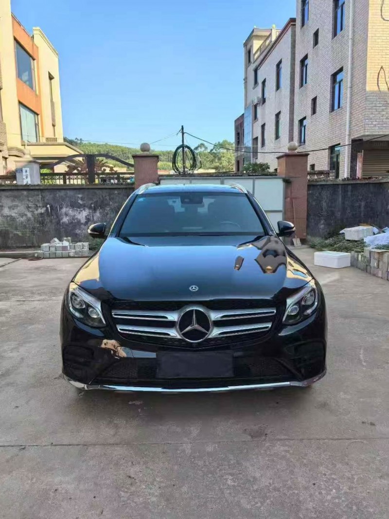 福州19年奔驰GLC1