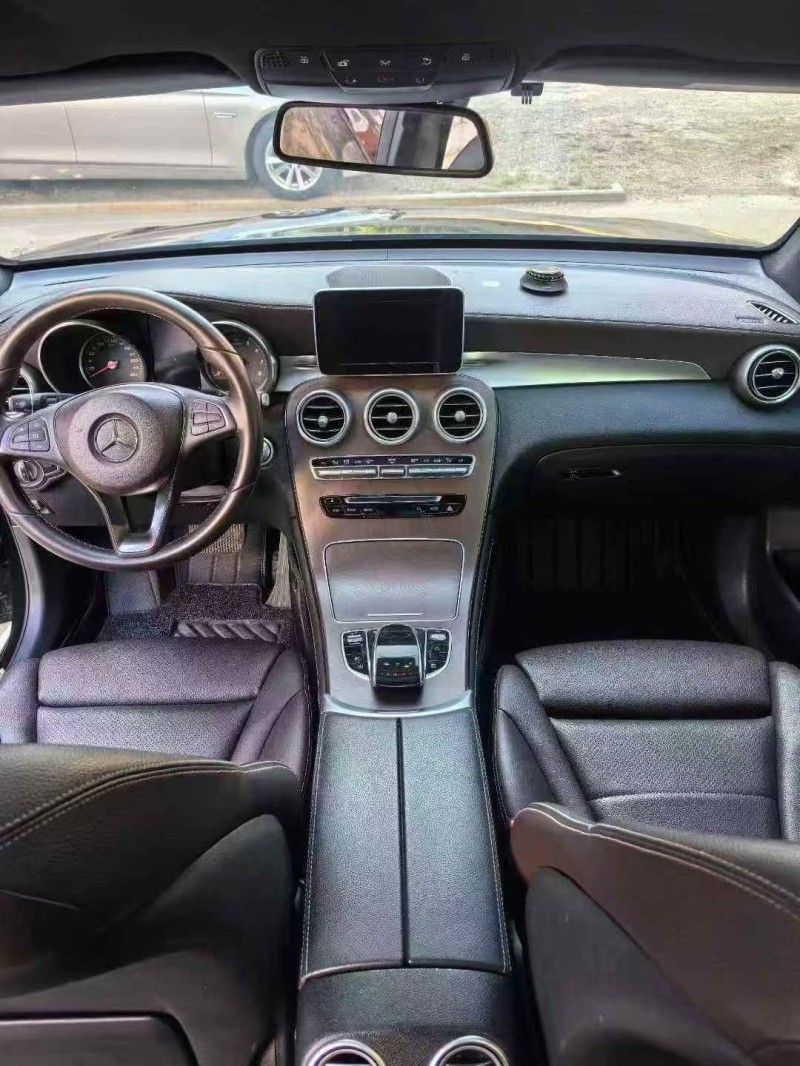 福州19年奔驰GLC4