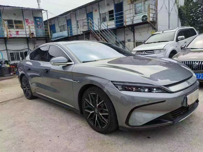 岳阳23年比亚迪汉3