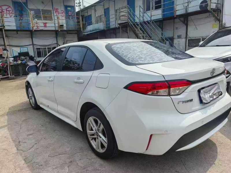 张家界20年丰田雷凌6