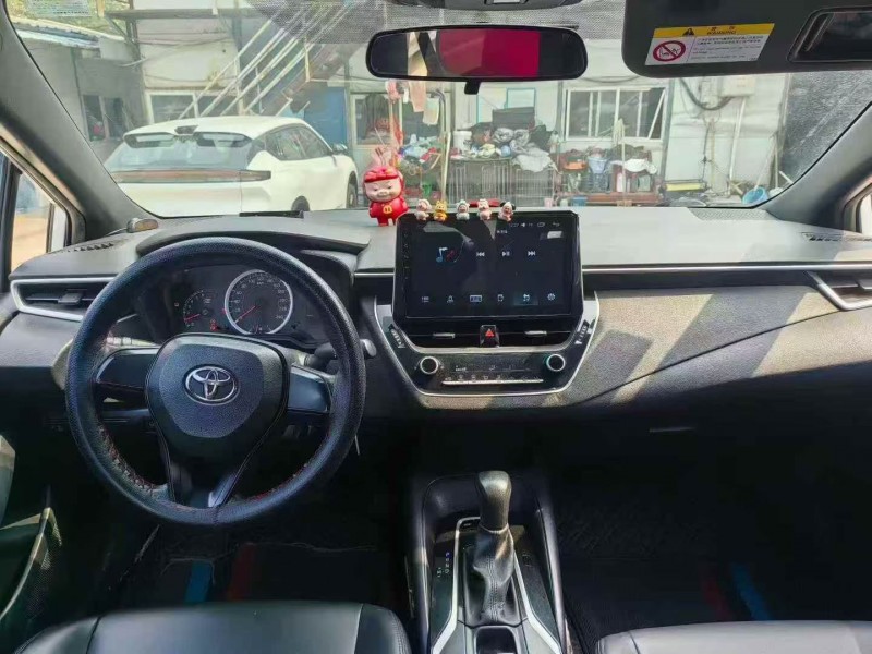 张家界20年丰田雷凌9