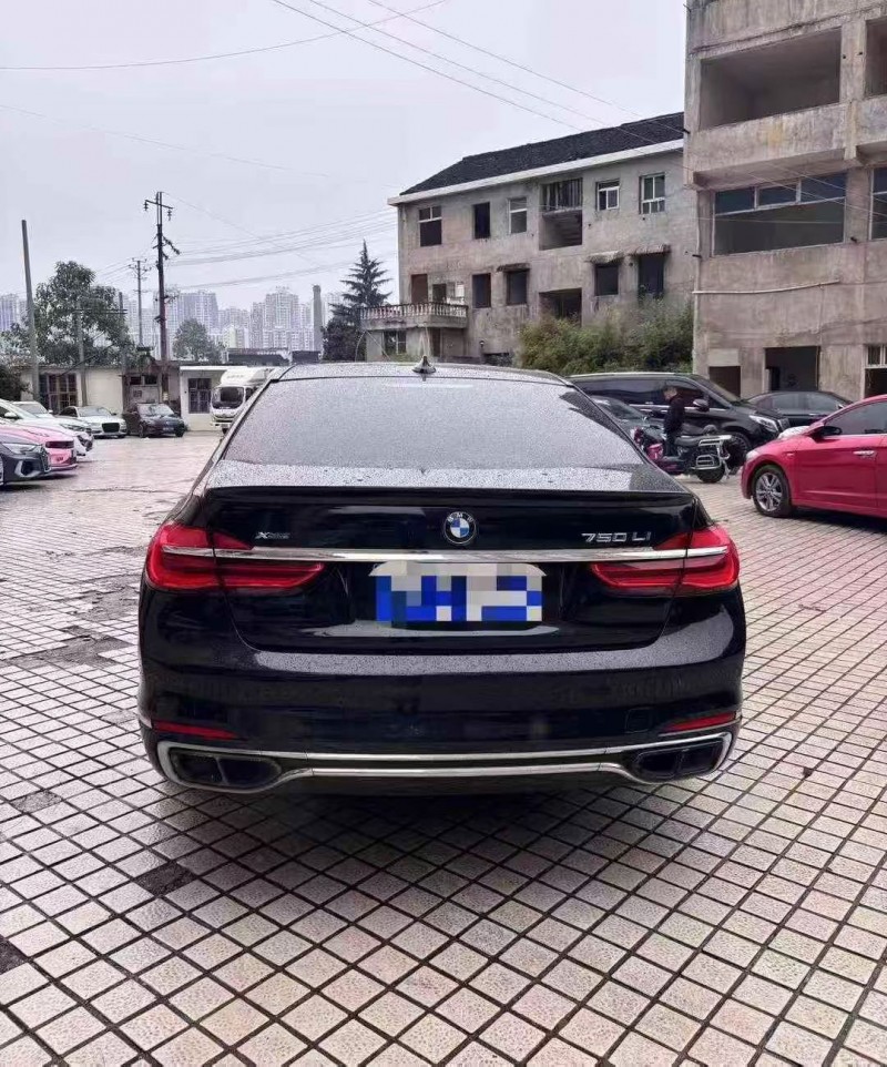 衡阳17年宝马7系9