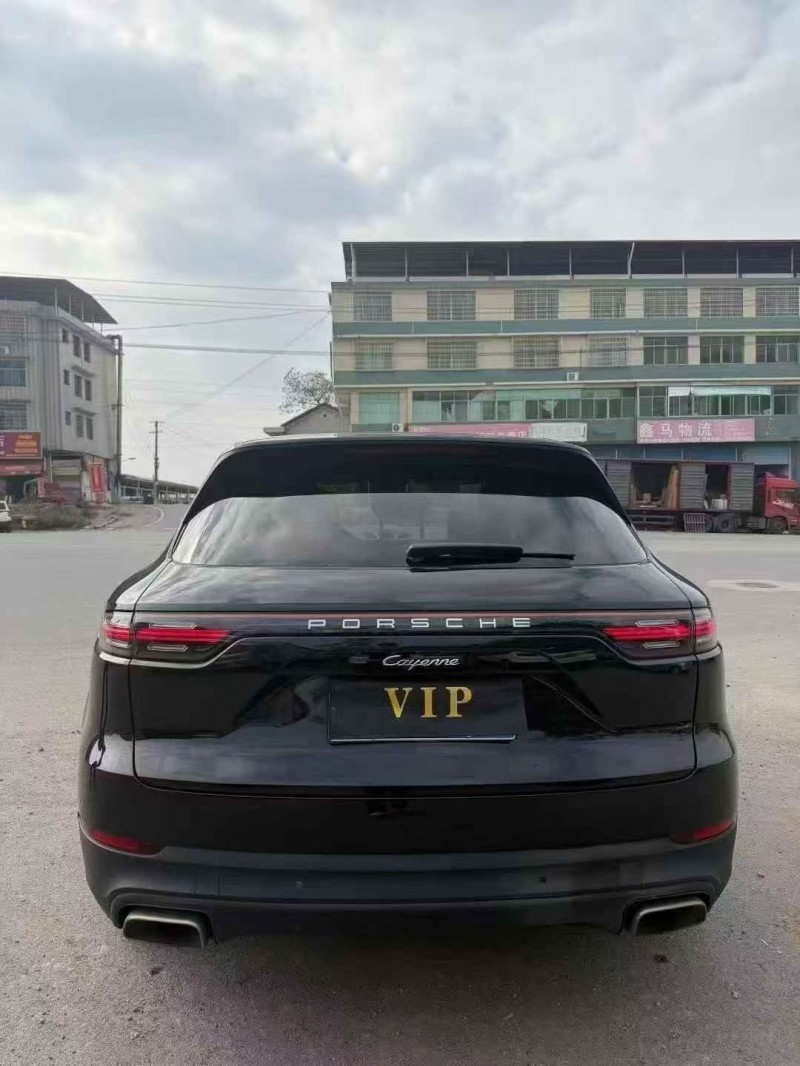 岳阳22年保时捷Macan9