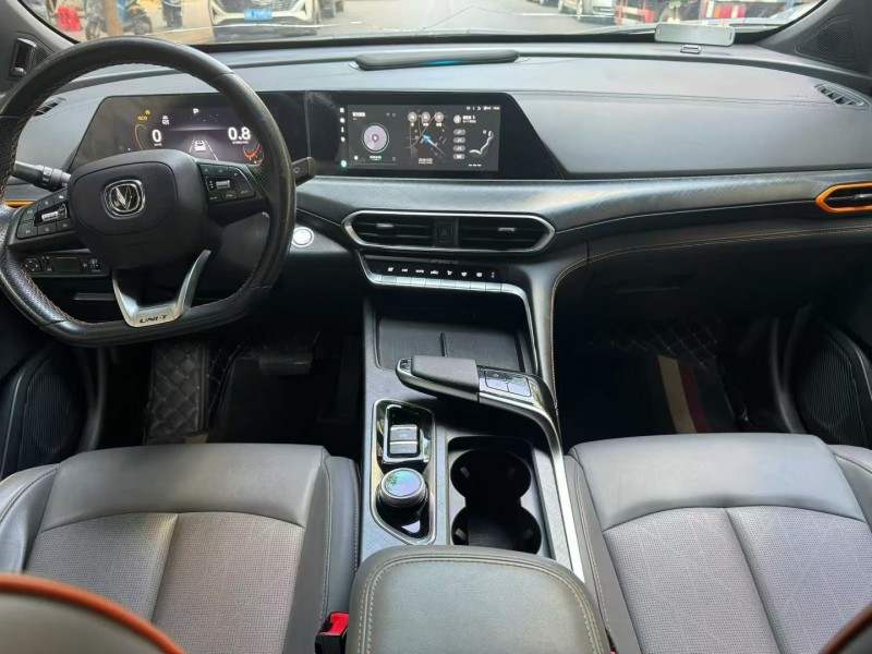 岳阳22年长安汽车UNI4