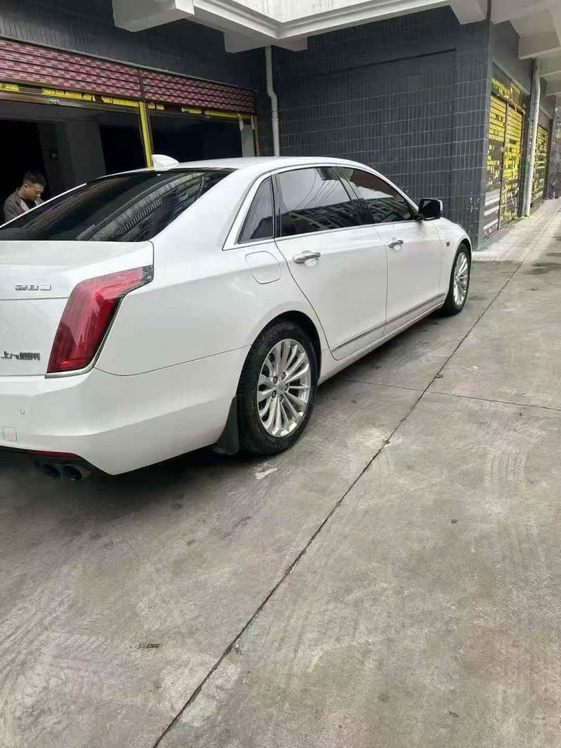 衡阳18年凯迪拉克CT68