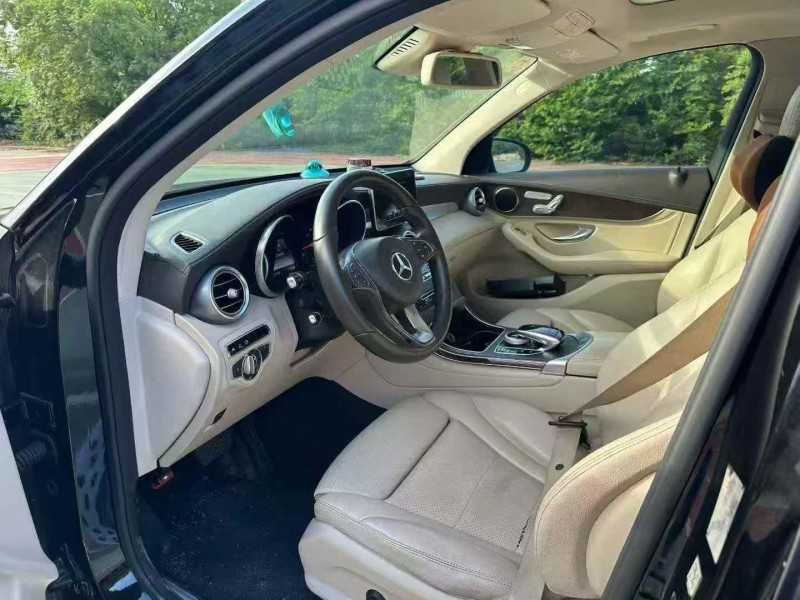 常德16年奔驰GLC4