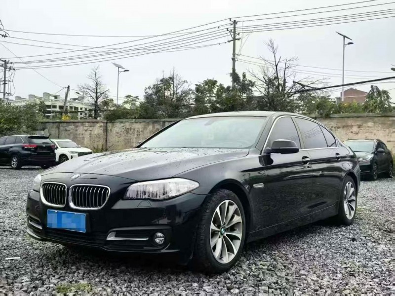 岳阳17年宝马5系2