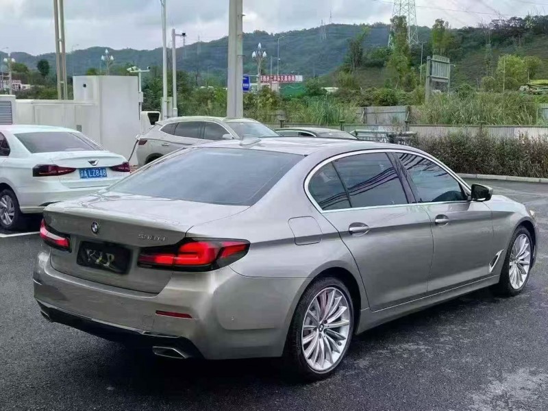 重庆21年宝马5系7