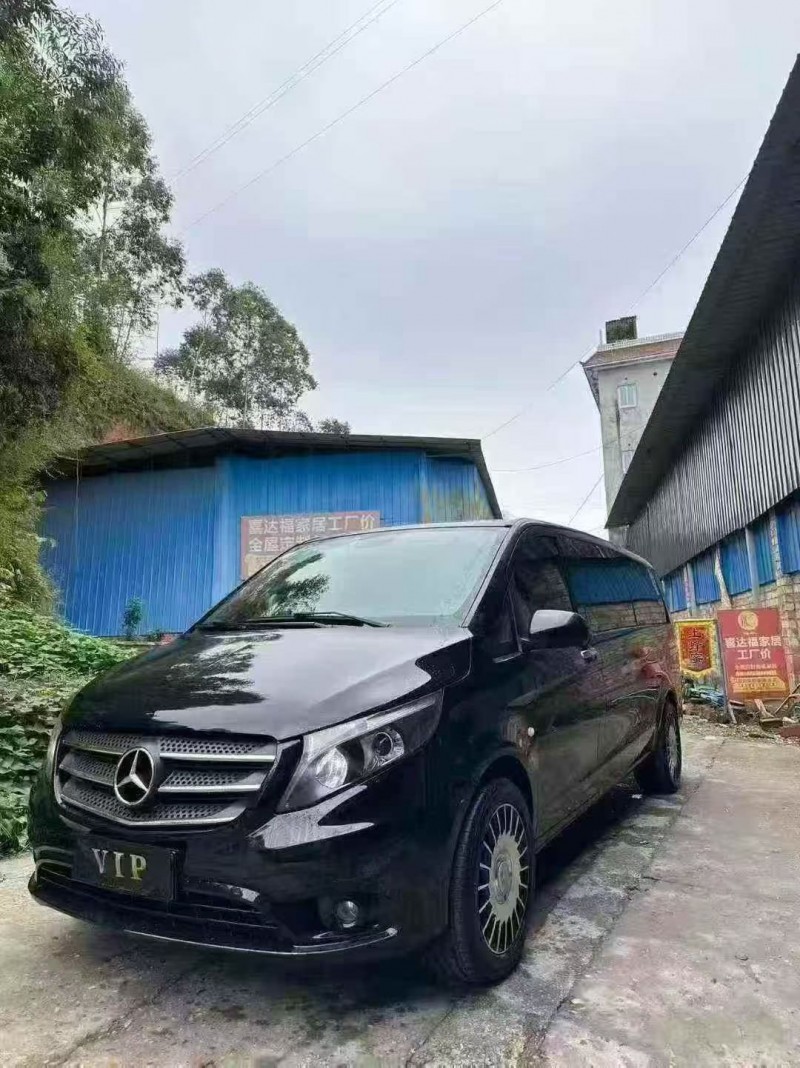 广元19年奔驰威霆2