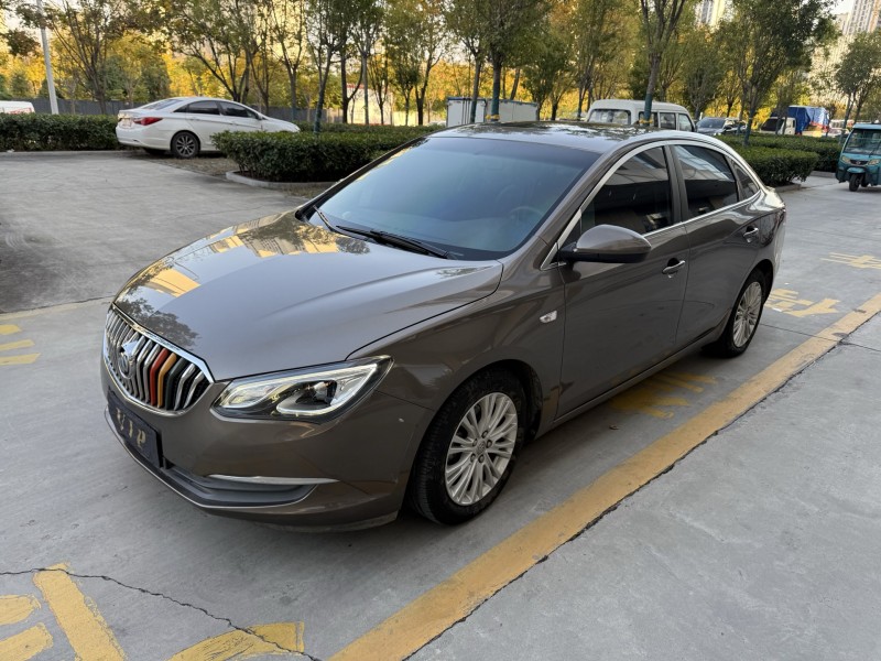 济宁16年别克英朗2