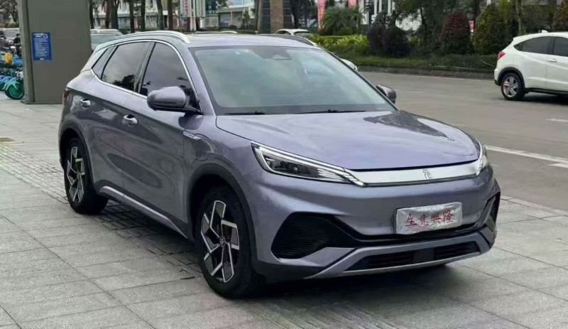 佛山23年比亚迪元2