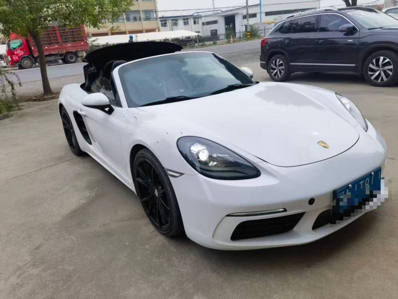 东莞17年保时捷7182