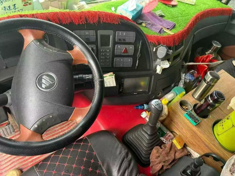 徐州18年福田欧曼4