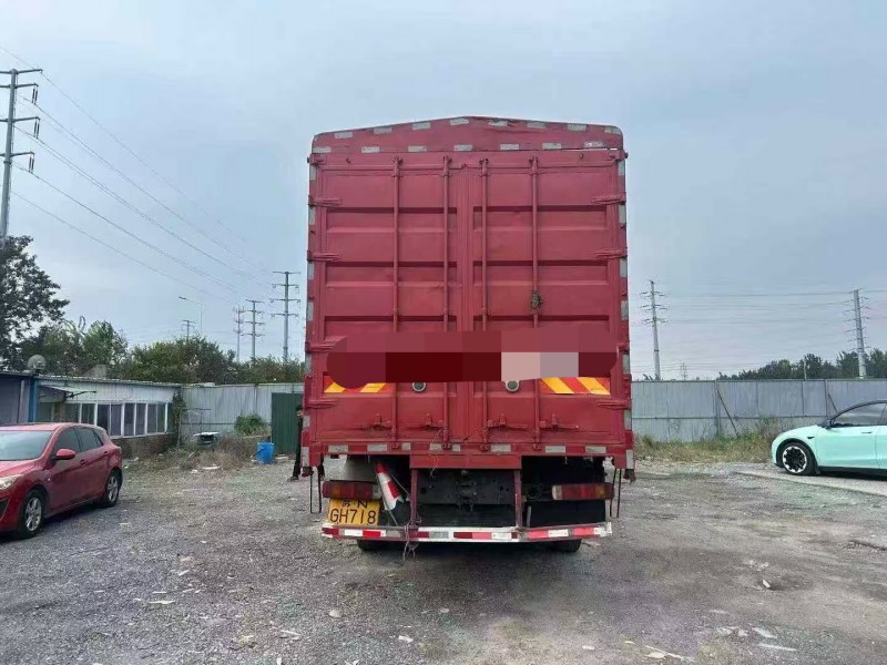 徐州18年福田欧曼7