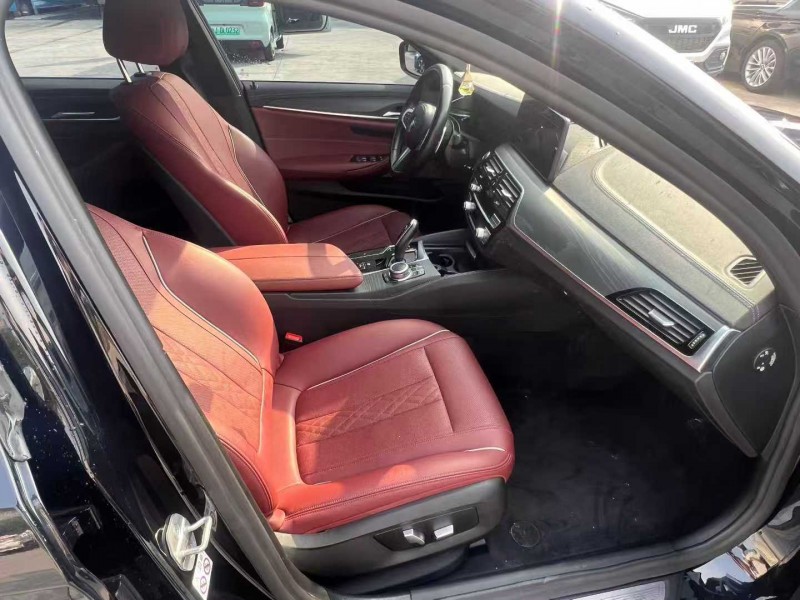 宁波22年宝马5系7