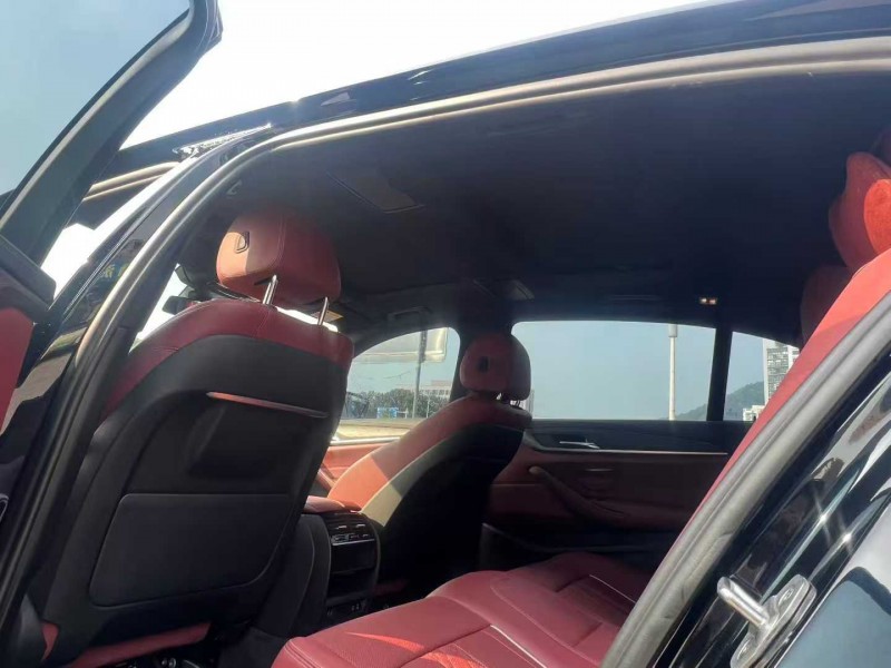 宁波22年宝马5系8