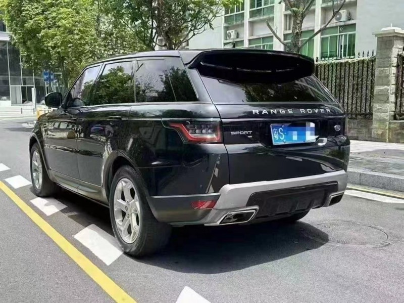 深圳21年路虎揽胜运动9