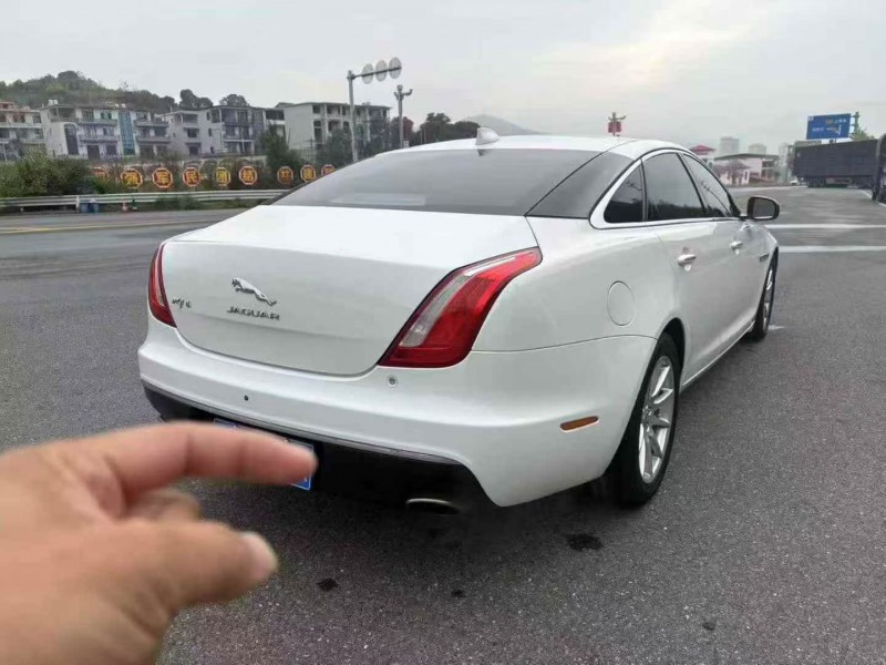 九江16年捷豹XJL8