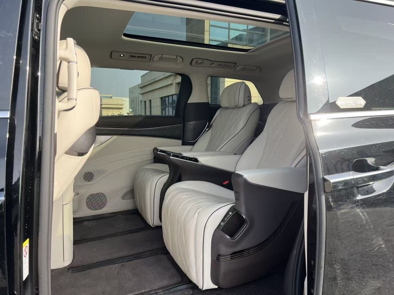 盐城25年腾势D96