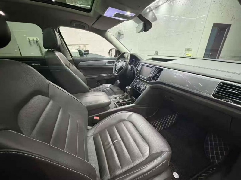 萍乡17年大众途昂4