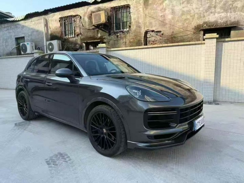 汕头18年保时捷卡宴3