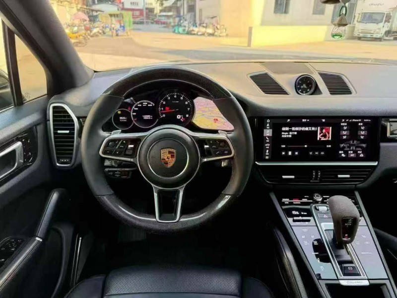 汕头18年保时捷卡宴7