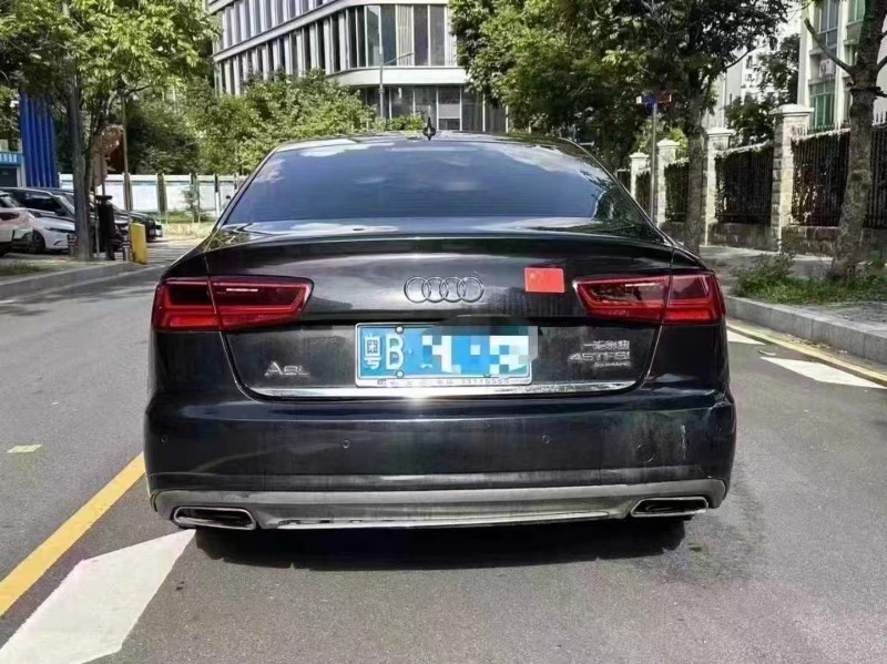 深圳17年奥迪A6L8
