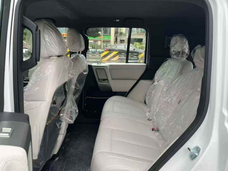 珠海25年奇瑞ICAR5