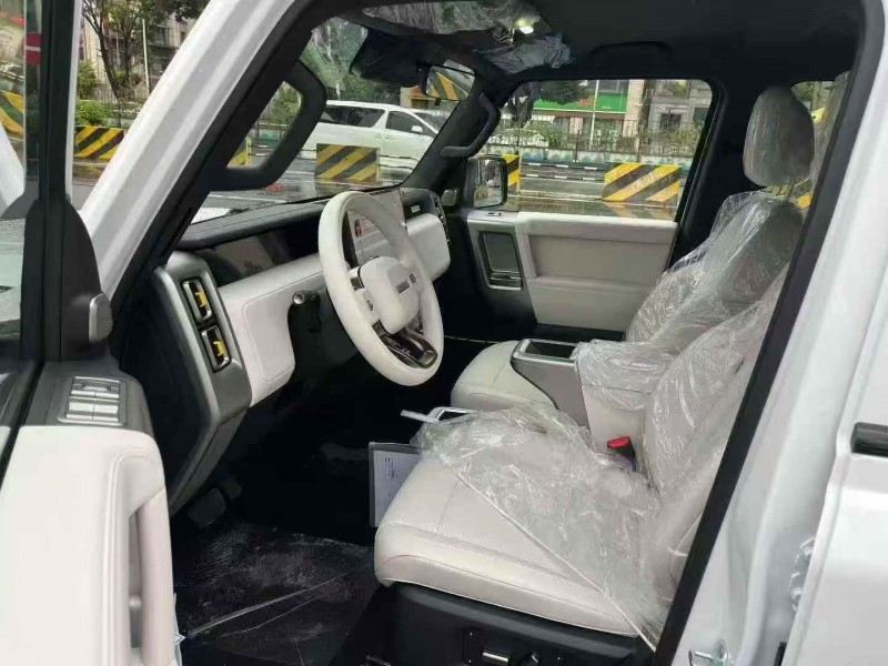 珠海25年奇瑞ICAR6