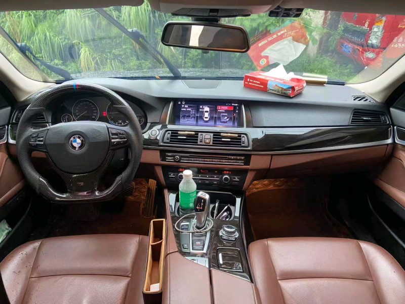 广州16年宝马5系5