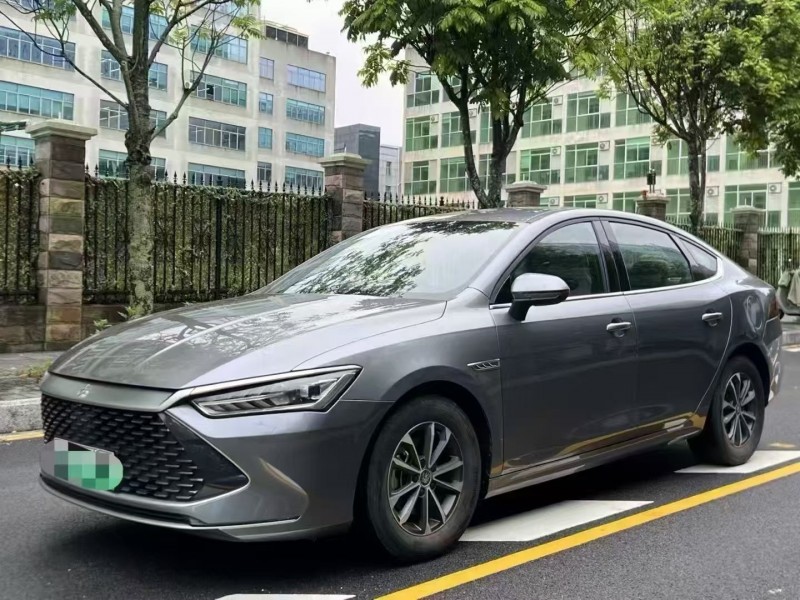 深圳23年比亚迪秦2