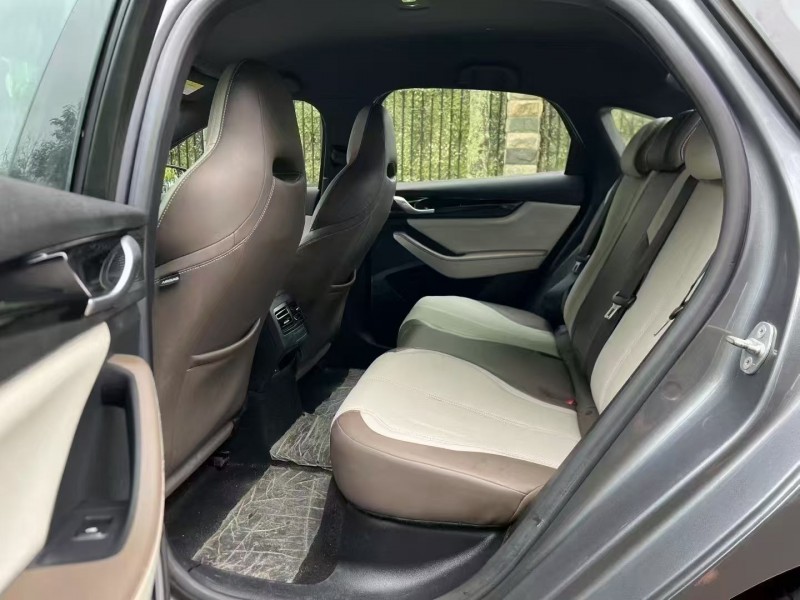 深圳23年比亚迪秦6