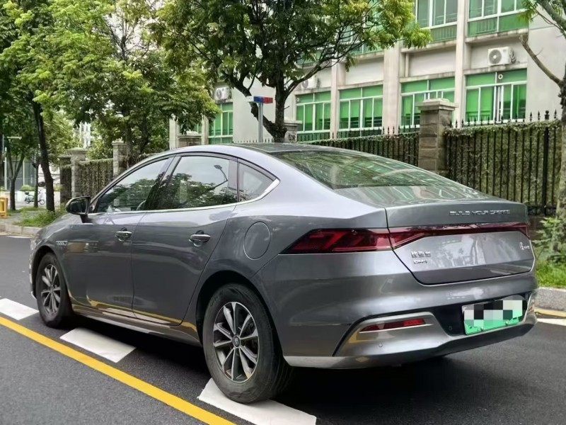 深圳23年比亚迪秦7