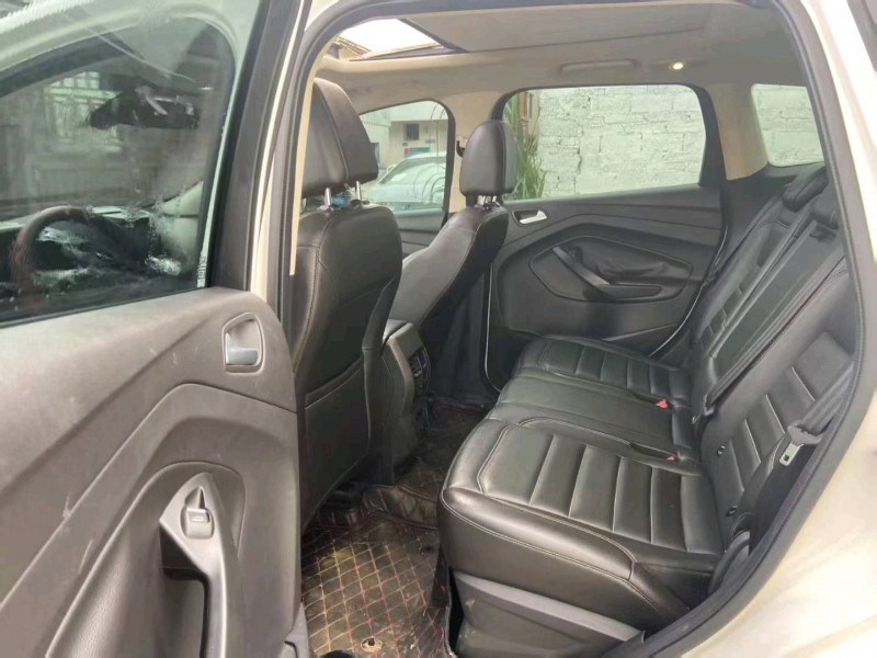 广州18年福特翼虎6