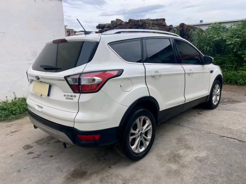 广州18年福特翼虎9