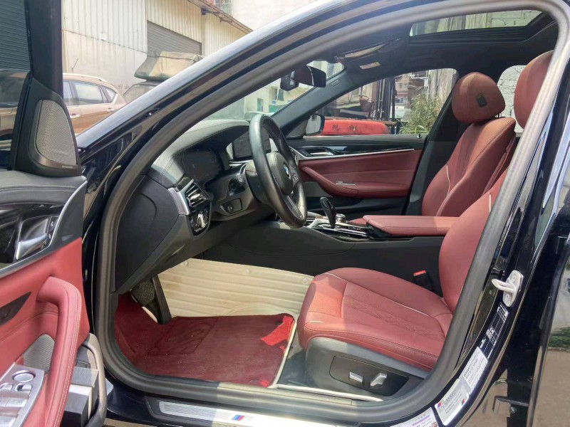 广州23年宝马5系4