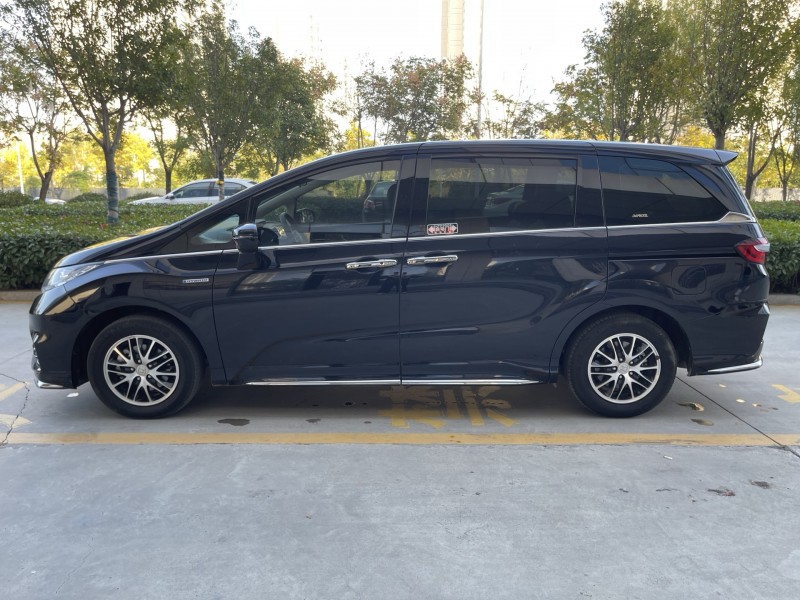 济宁21年本田奥德赛8