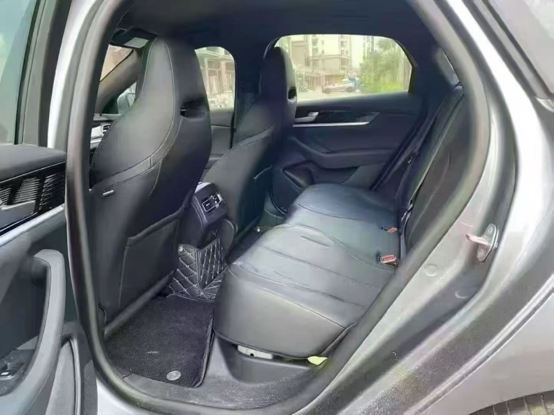 海口25年比亚迪秦6