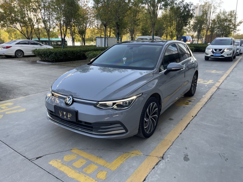 济宁22年大众高尔夫3
