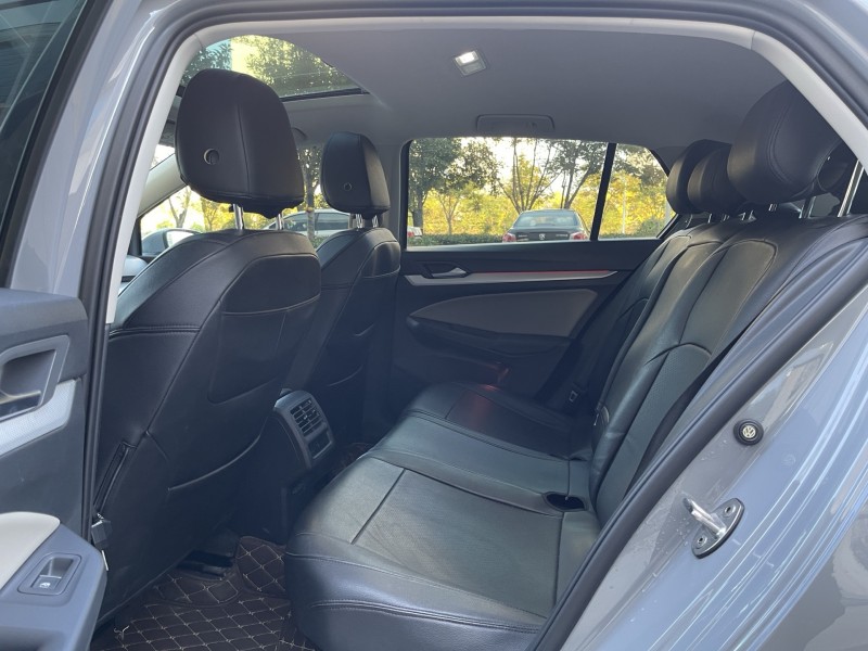 济宁22年大众高尔夫4