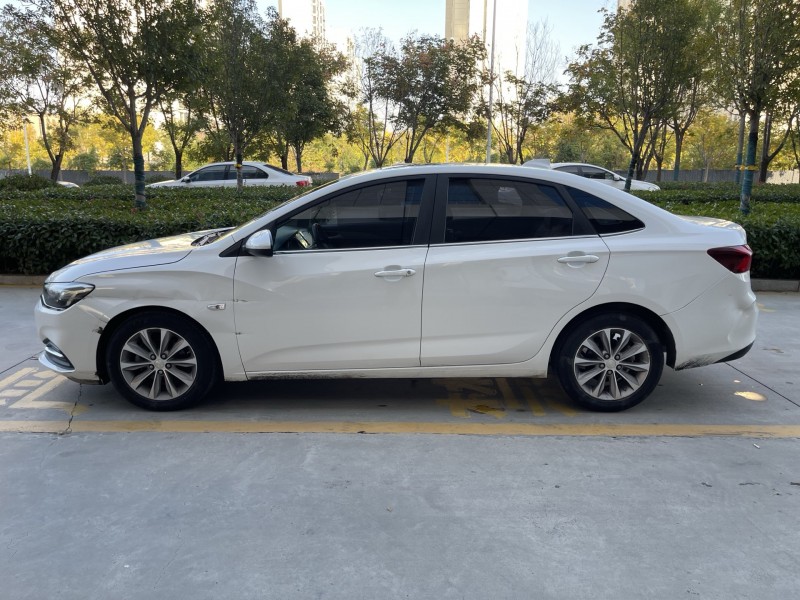 济宁21年雪佛兰科鲁泽8