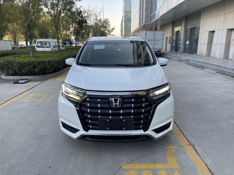 济宁22年本田艾力绅1