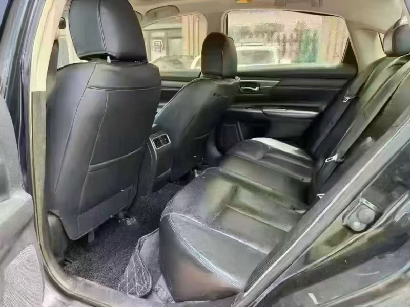 海口15年日产天籁6