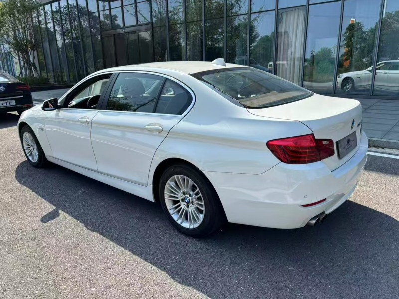 常德16年宝马5系7